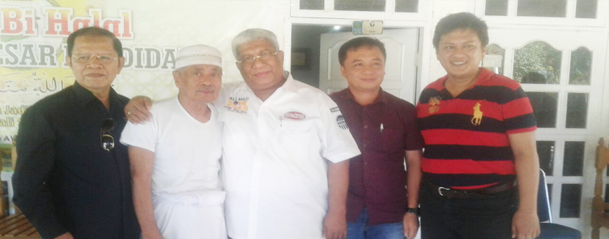 Eratkan Silaturahmi, Ali Mazi Kunjungi dan Puji Pribadi Tokoh Konawe