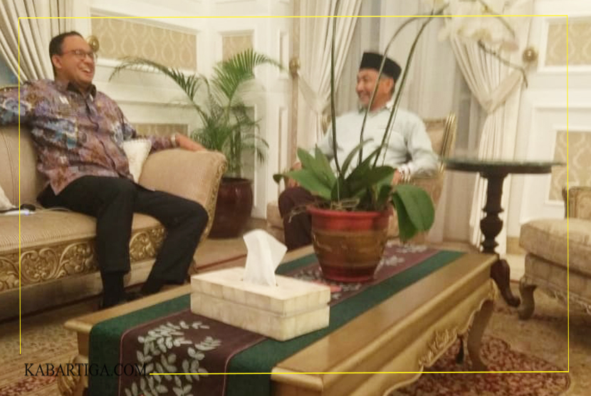 UAS Layak Dampingi Anies di Balai Kota 