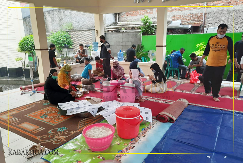 Dapur Umum di 12 Kecamatan Kota Bekasi Hanya Untuk PMKS