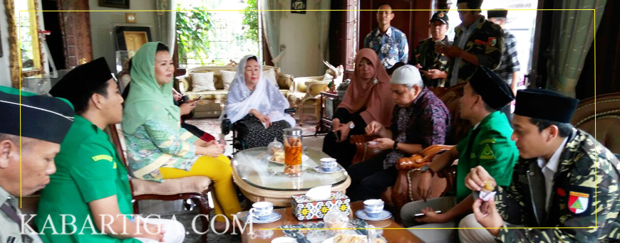 GP Ansor Kota Bekasi Antarkan Munzir Situmorang Bertemu Keluarga Besar Almarhum Gus Dur 