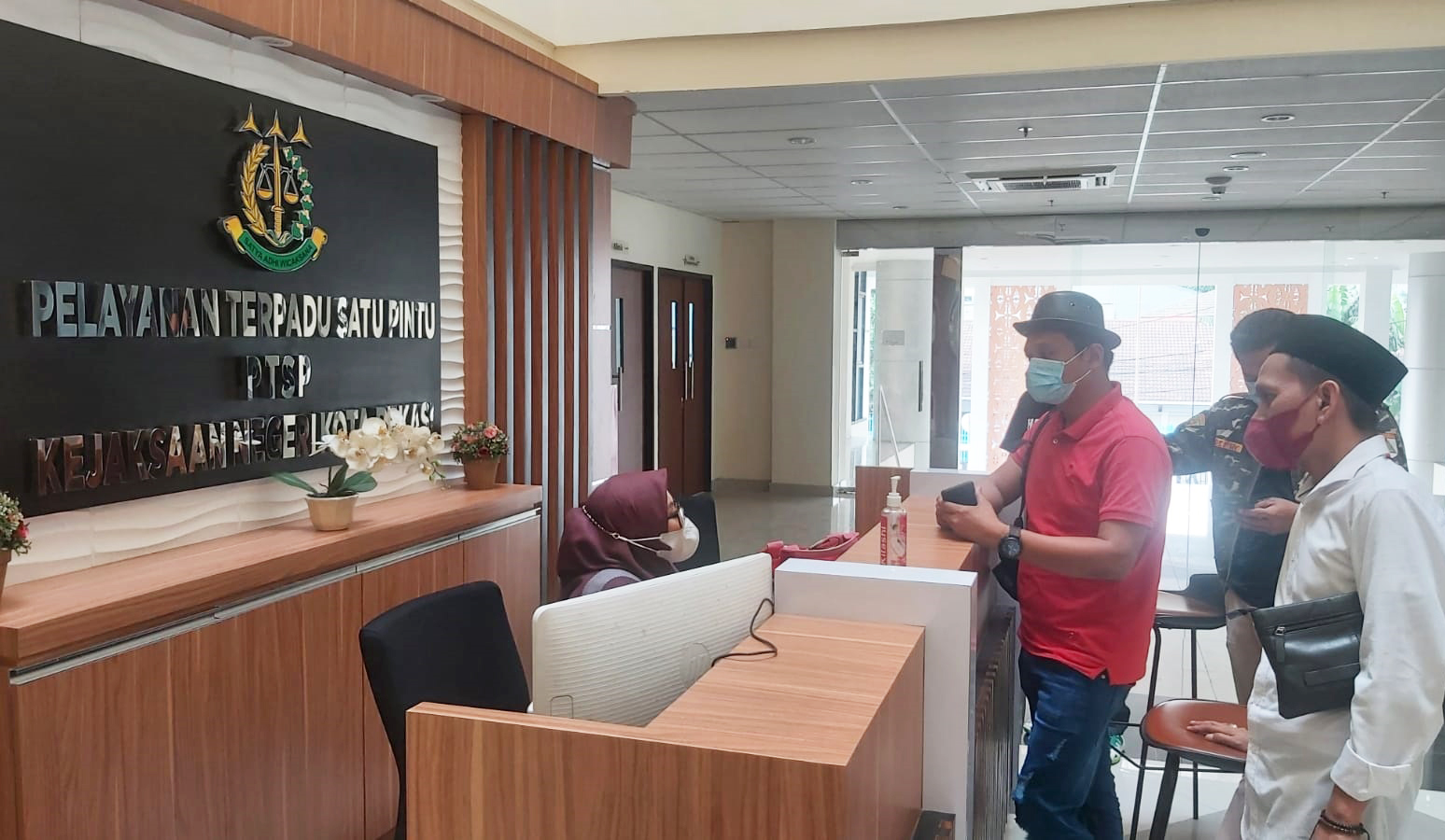 Rugi Milyaran Rupiah, IKA PMII dan GP Ansor Geruduk Kejari Bekasi