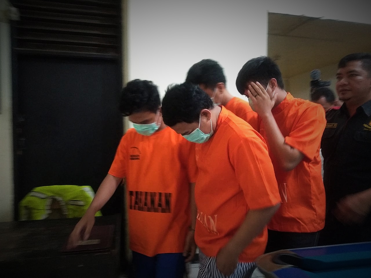 Polsek Bekasi Kota Tahan Empat Karyawan PT FIF Group Cabang Bekasi 2