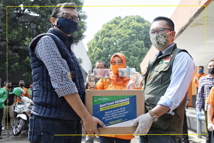 Kang Emil Minta Bupati dan Wali Kota se-Jabar Rapihkan Data Penerima Bansos