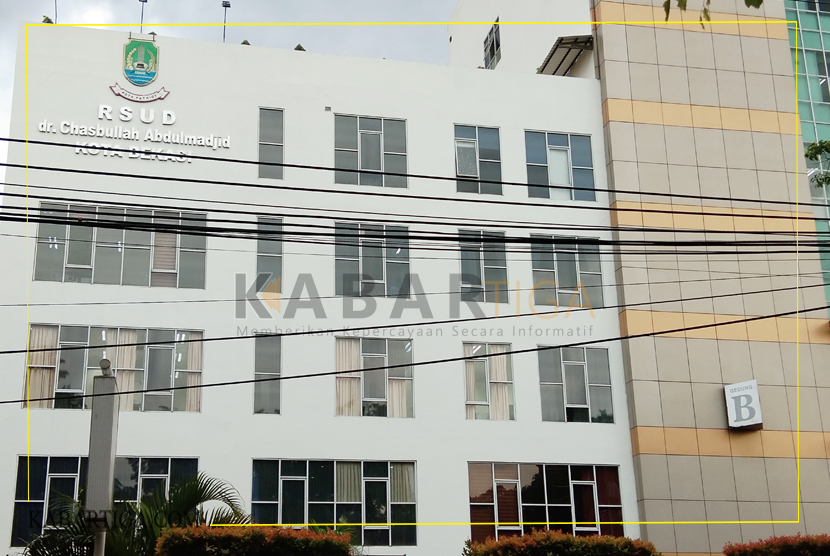 Dirut RSUD Kota Bekasi Bantu Warga Pengasinan Dari Biaya Persalinan