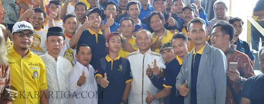 Wali Kota Bekasi Bagikan 600 Kartu Sehat NIK di Jatibening